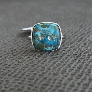 Gemolio Square Blue💙 Copper Turquoise Ring💍 - NWT
